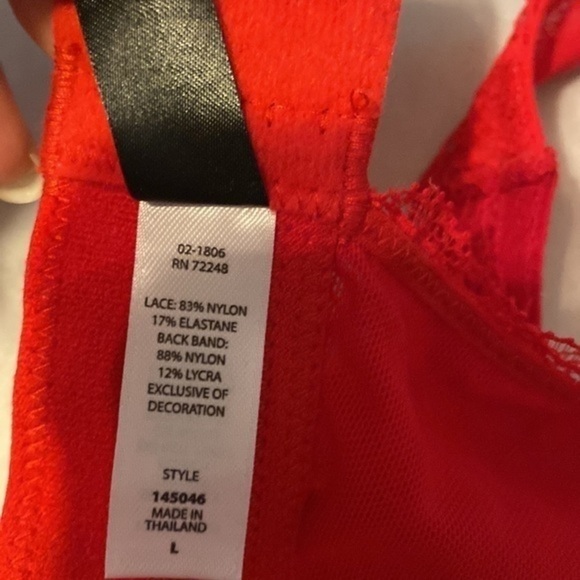 Paramour red lace bra - Picture 6 of 6